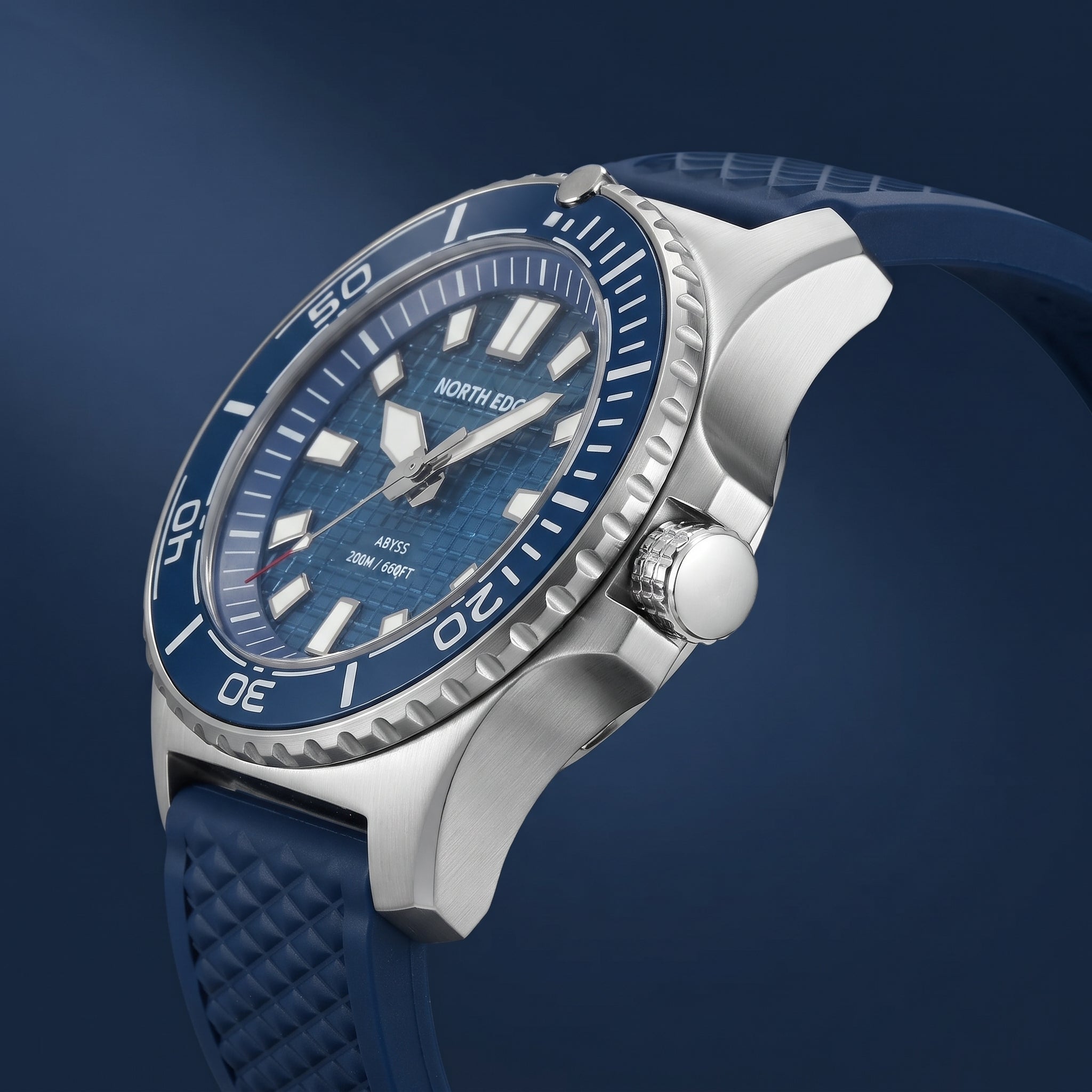 Men's Solar-Powered Dive Watch – 200M Waterproof Quartz Watch