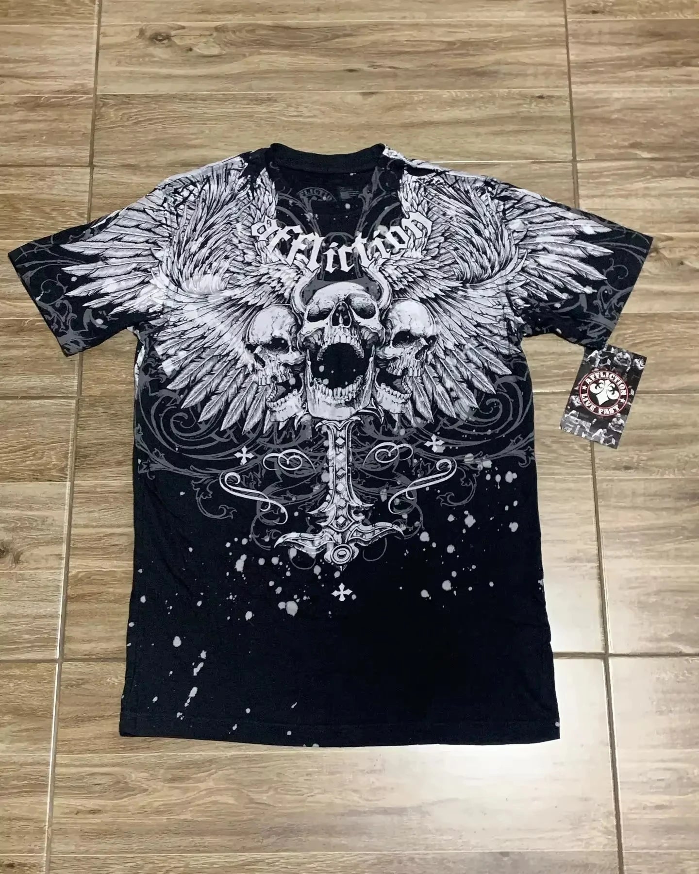 Men's Skull Print Graphic T-Shirt – Glow-in-the-Dark Streetwear Tee