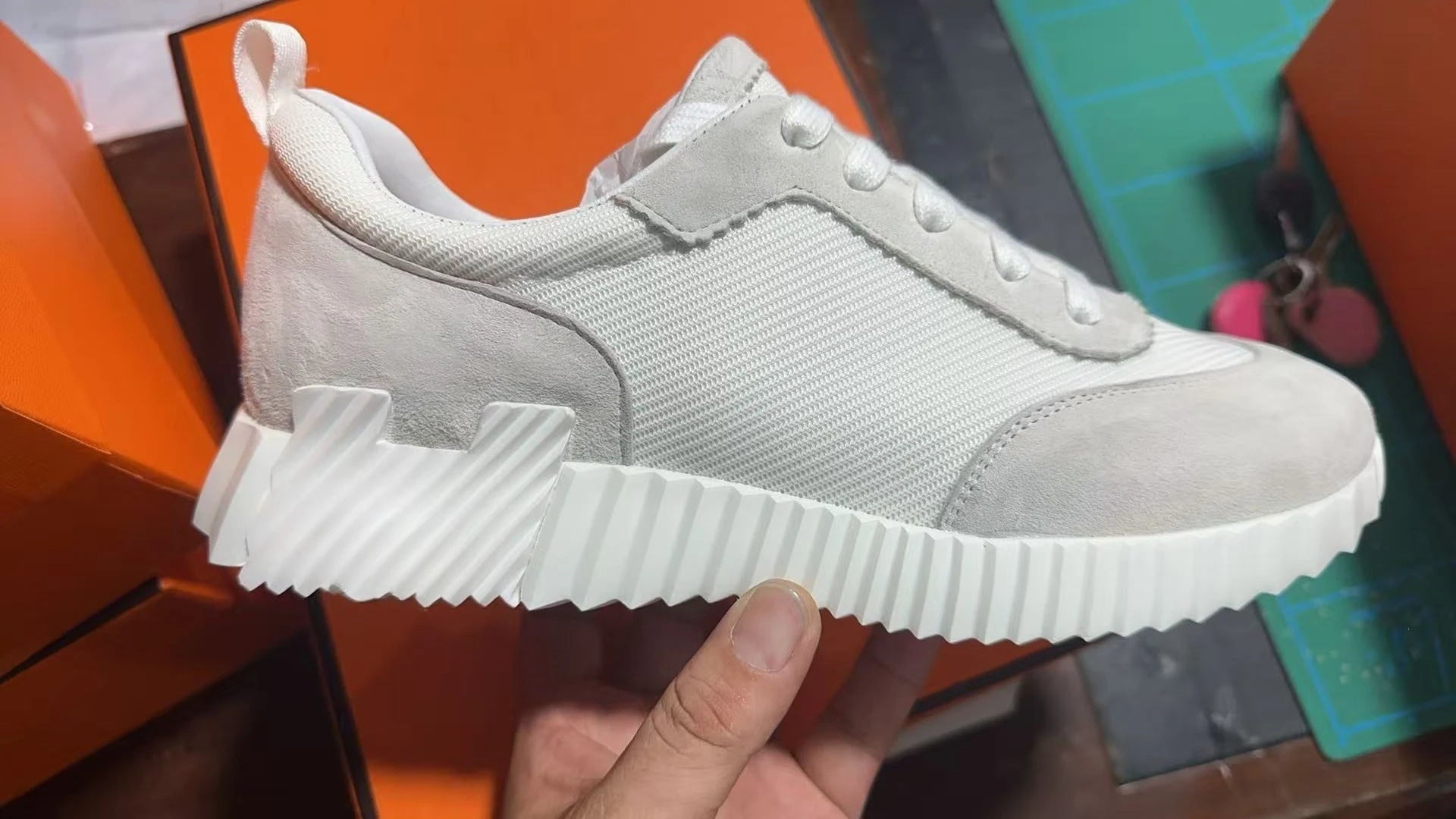 Men's Leather Low-Top Trainers – Breathable Casual Sneakers
