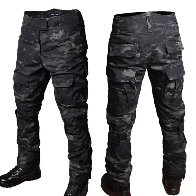 Men's Camo Tactical Training Set – Durable Combat Top & Trousers