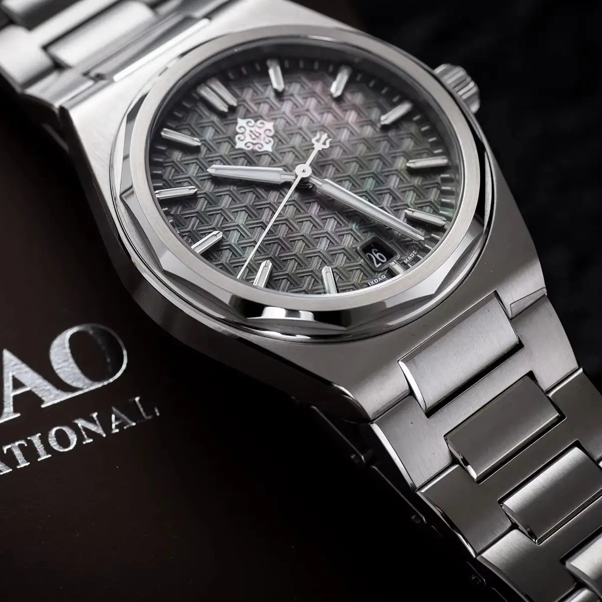 Men's Automatic Mechanical Watch – Sapphire Crystal, 10 Bar Water Resistance