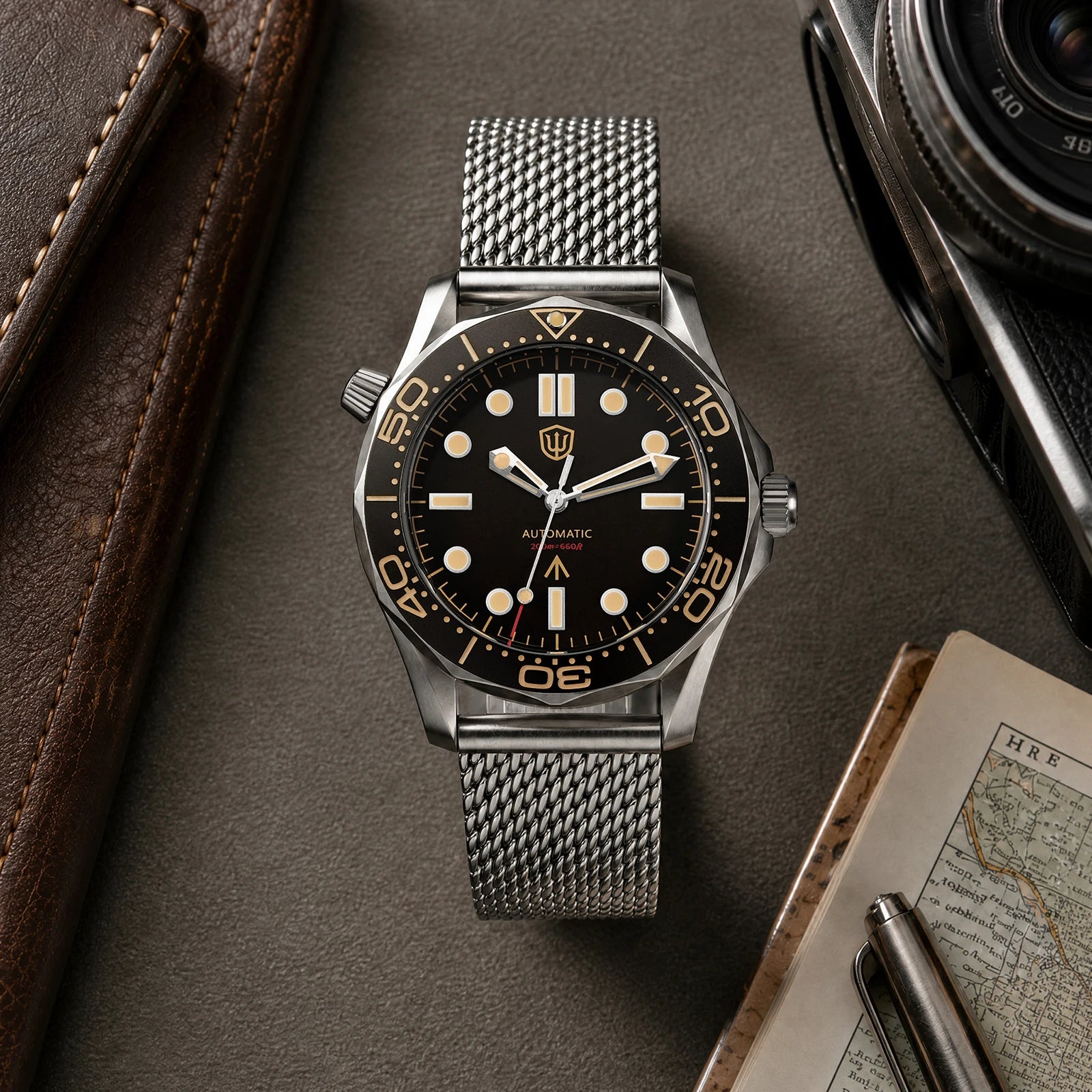 Men's Titanium Automatic Watch – Domed Sapphire Crystal Dive Watch