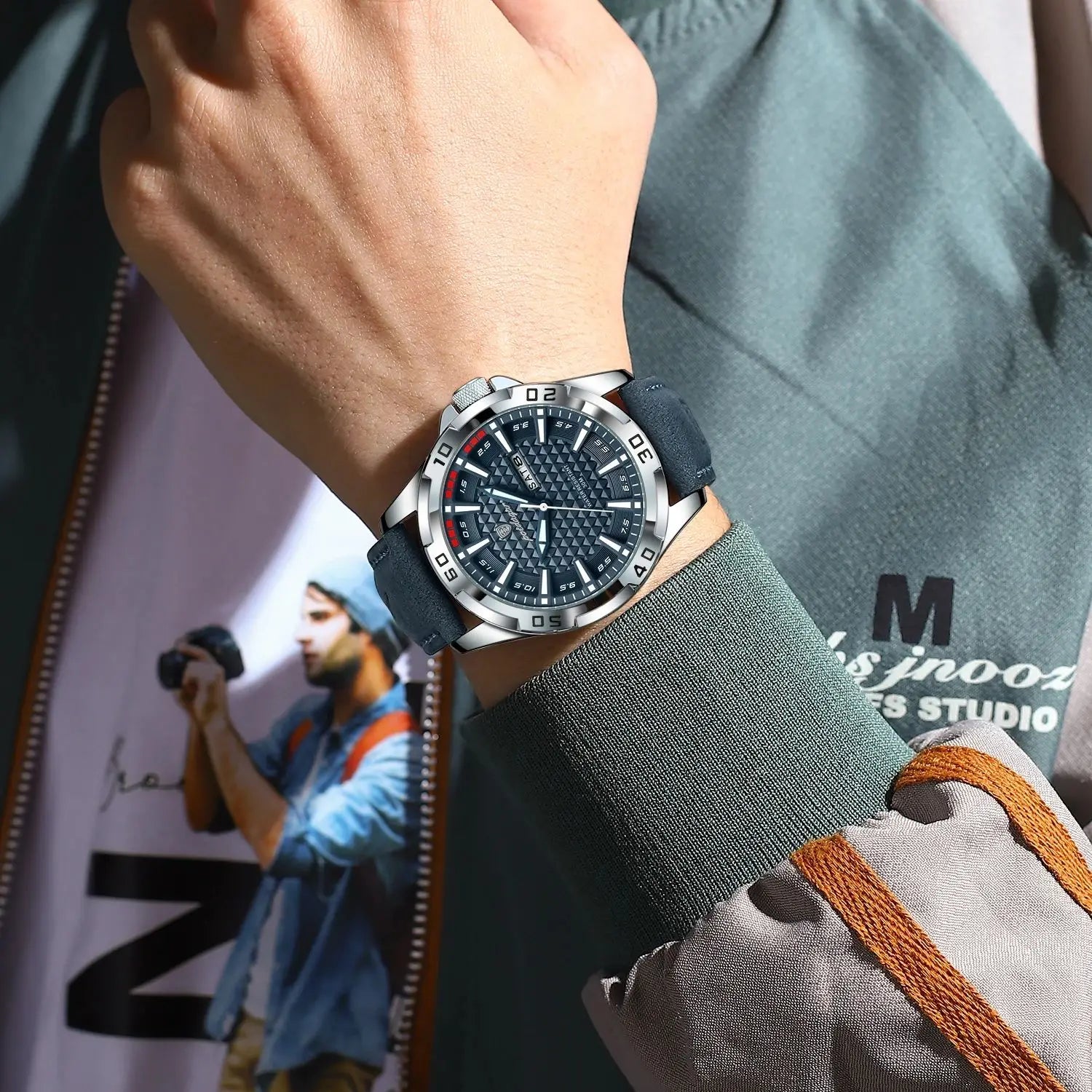 Men's Leather Strap Quartz Watch – Waterproof Sports Watch