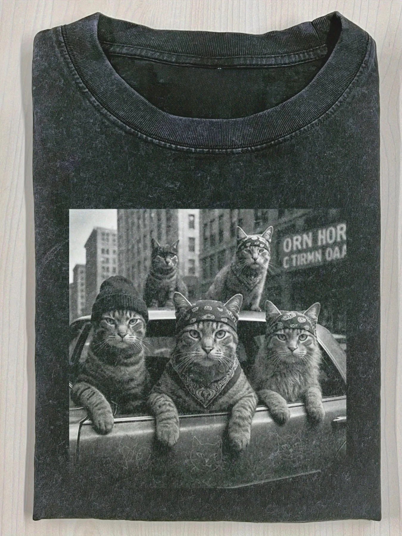 Men's Vintage Cat Print T-Shirt – Premium Cotton Tee