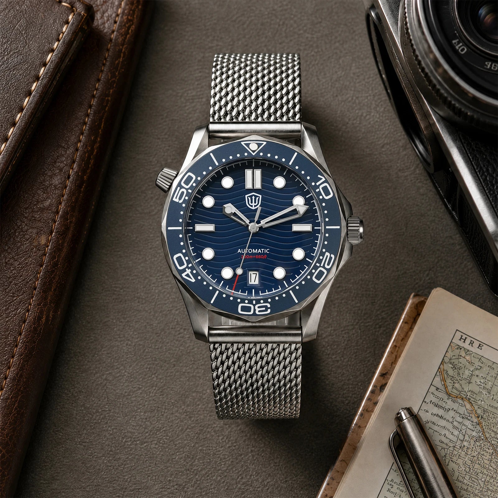 Men's Titanium Automatic Watch – Domed Sapphire Crystal Dive Watch