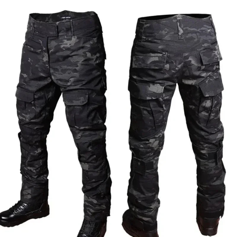 Men's Camo Tactical Training Set – Durable Combat Top & Trousers