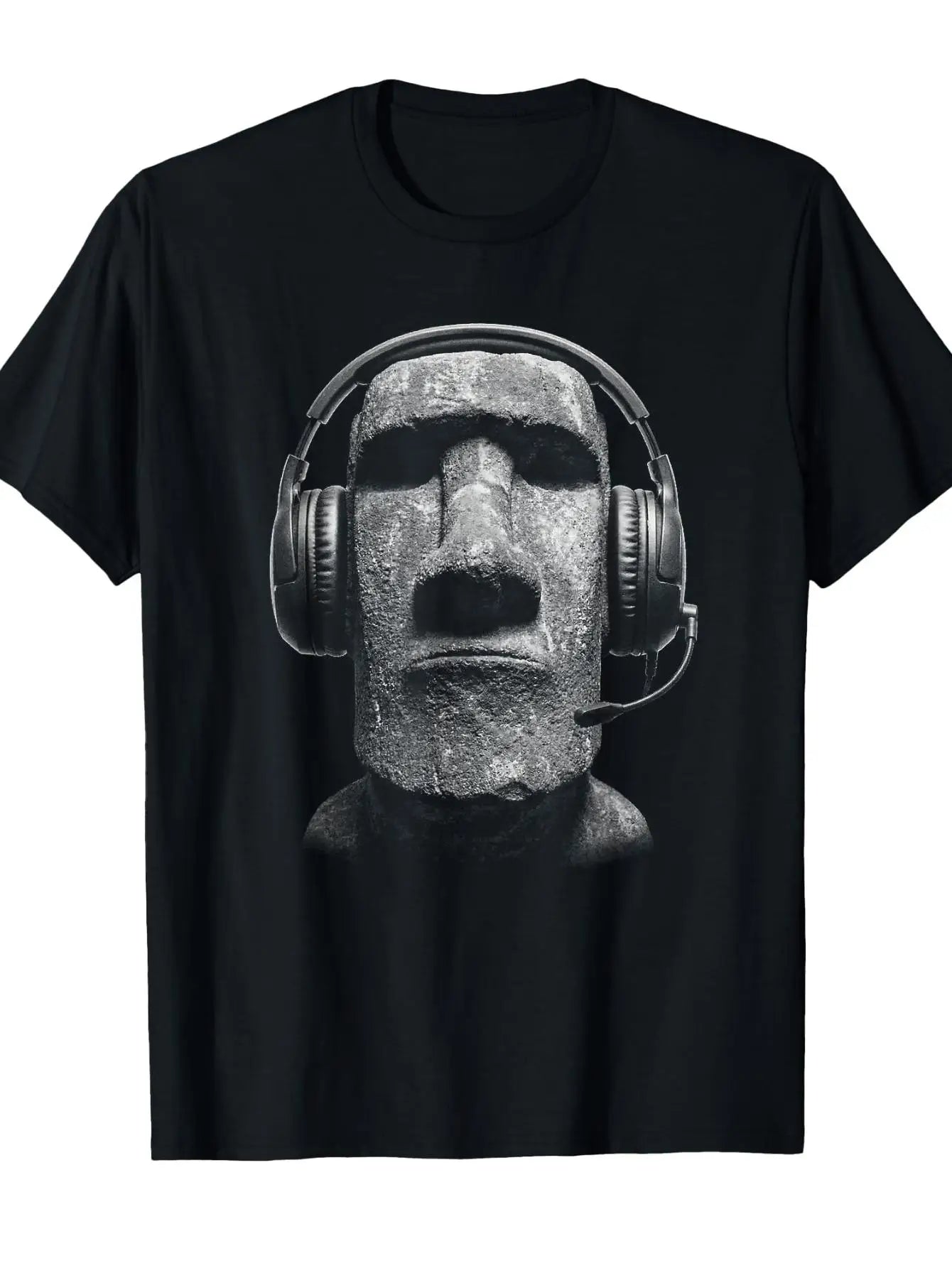 Men's Graphic Print T-Shirt – Easter Island Statue Design